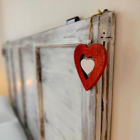 Sweetheart Apartment بوستو أرسيزيو المظهر الخارجي الصورة