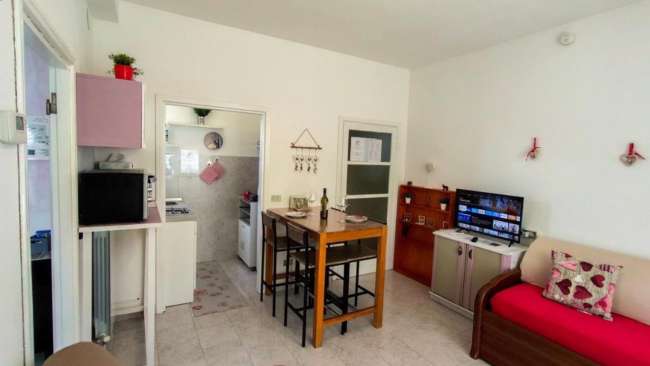 Sweetheart Apartment بوستو أرسيزيو المظهر الخارجي الصورة